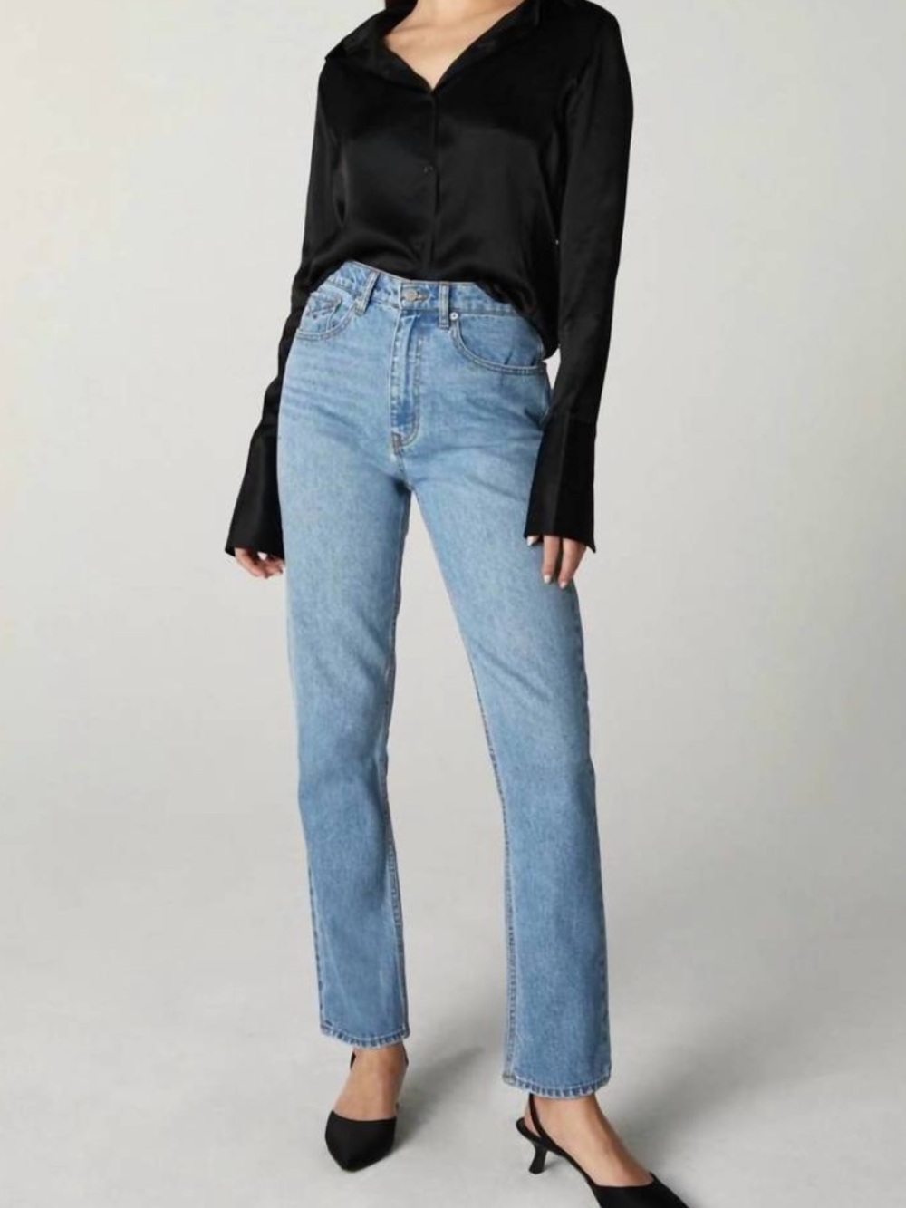 Unpublished Sloane High Rise Cigarette Jeans in Miracle Mile Sz 26